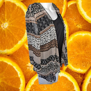 Sarah Michelle Open Front Blouse With Attached Black‎ Insert Size PL